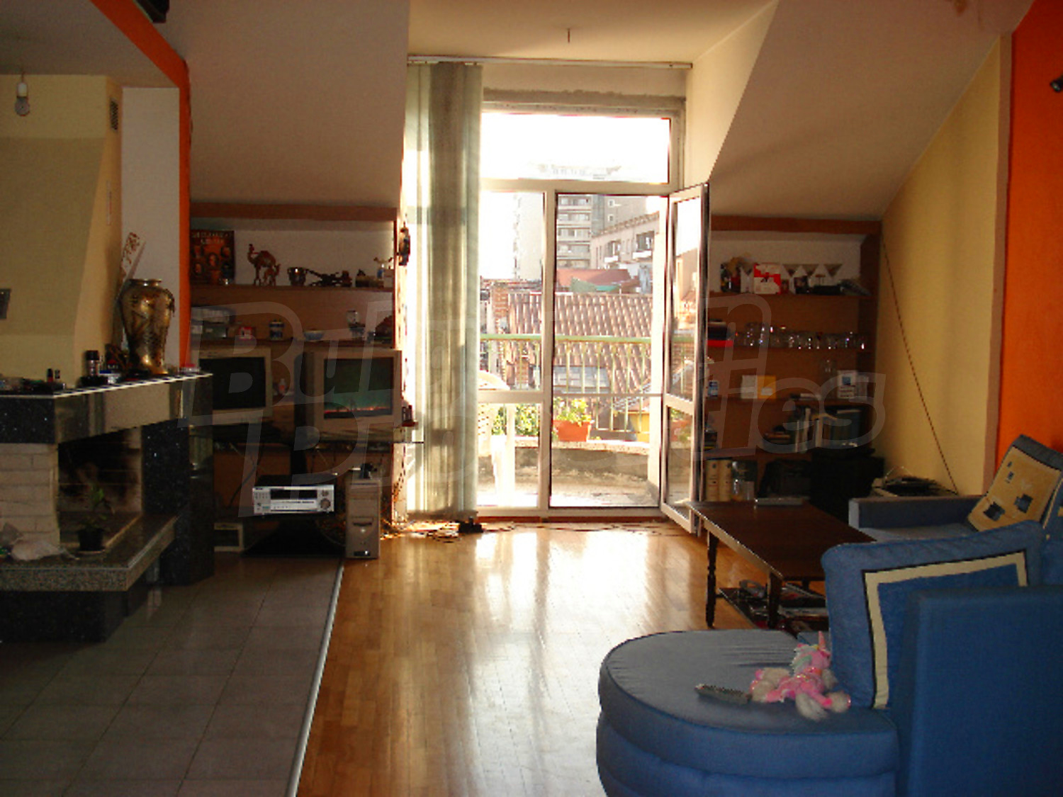 Gallery Picture 4
