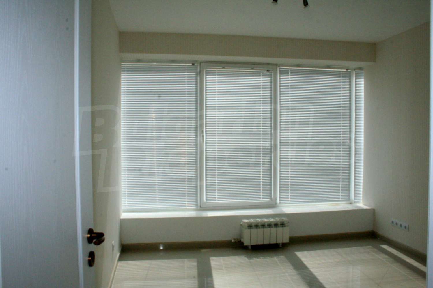 Gallery Picture 9