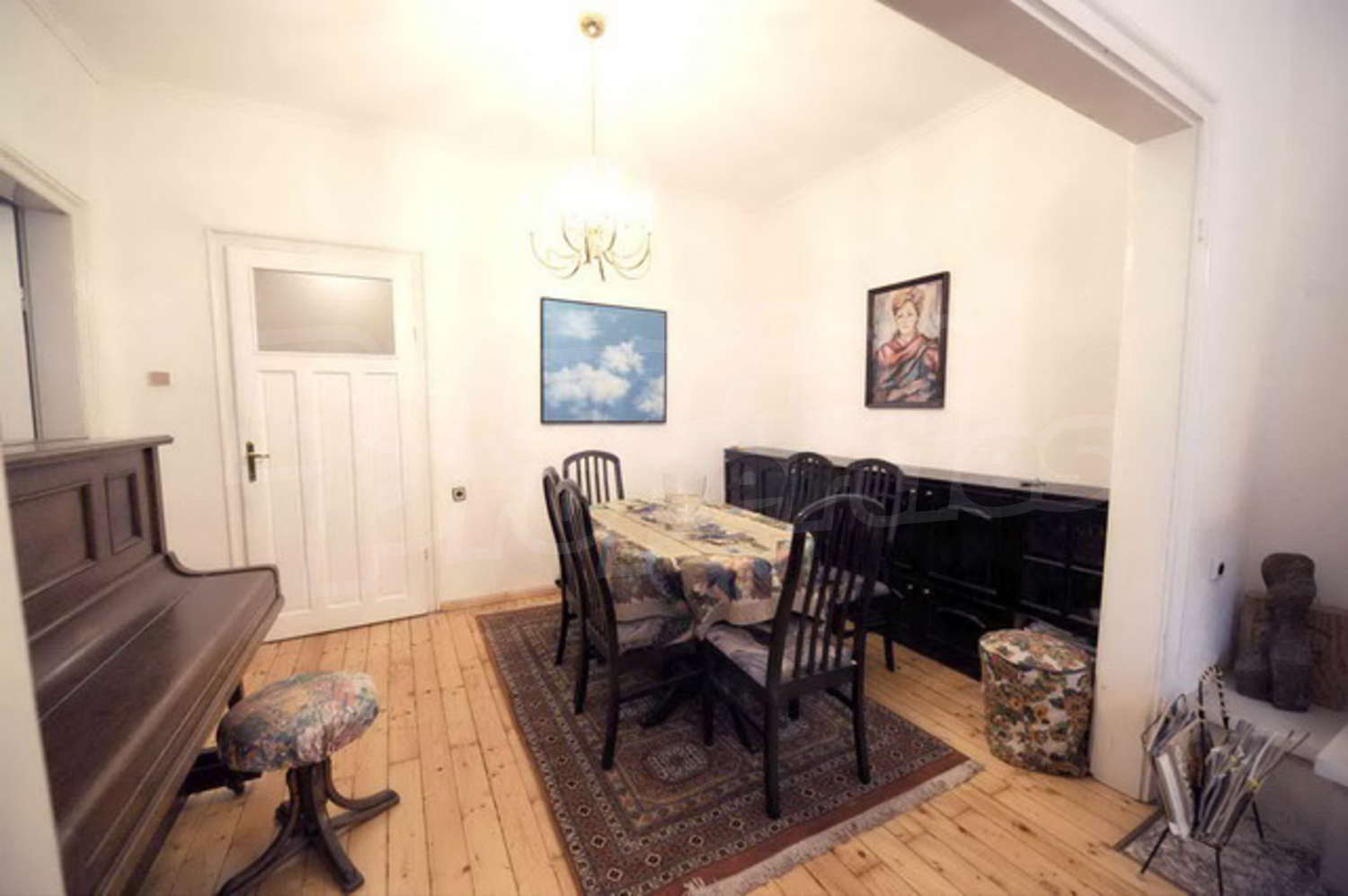 Gallery Picture 5