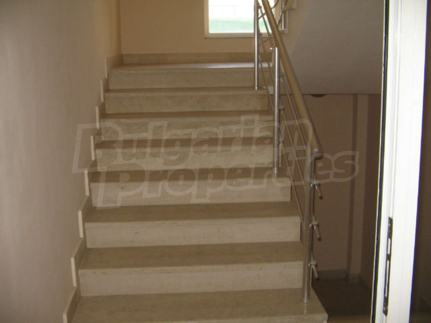 Gallery Picture 23