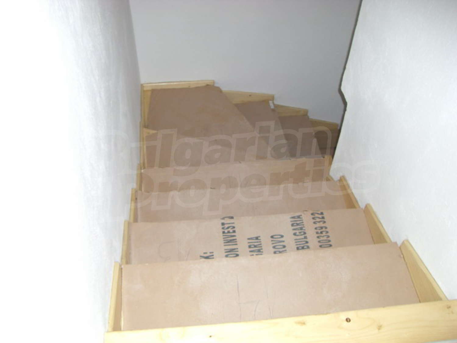 Gallery Picture 17
