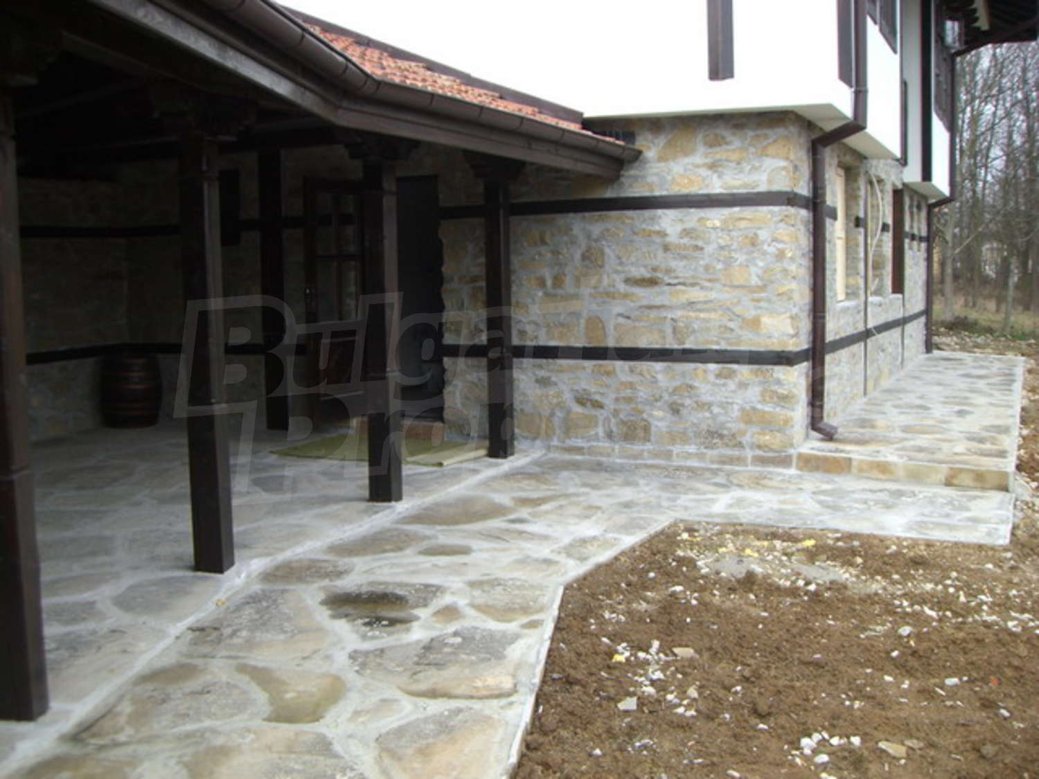 Gallery Picture 7