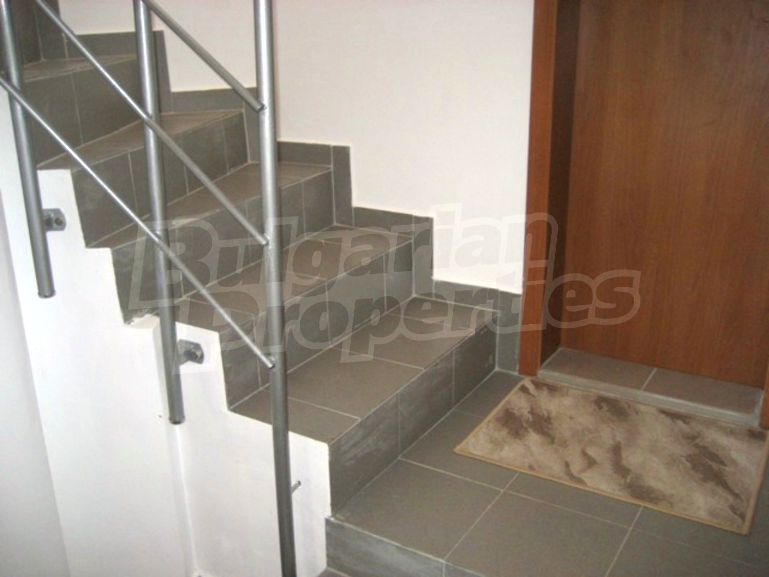 Gallery Picture 13