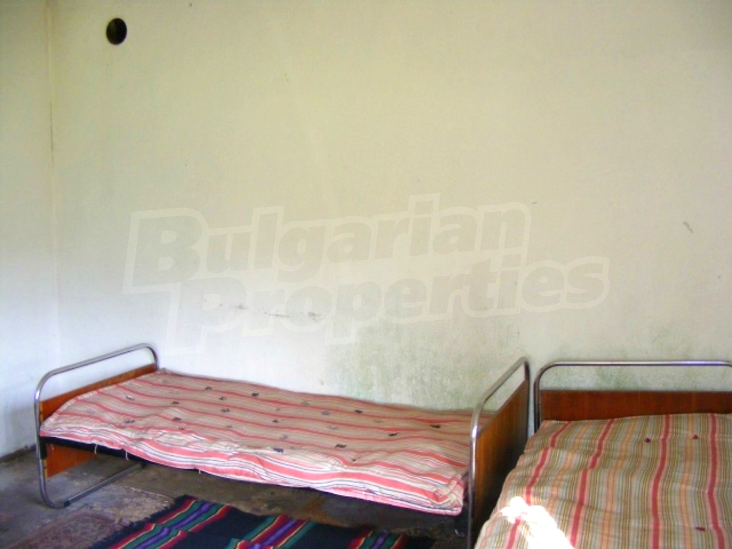 Gallery Picture 9
