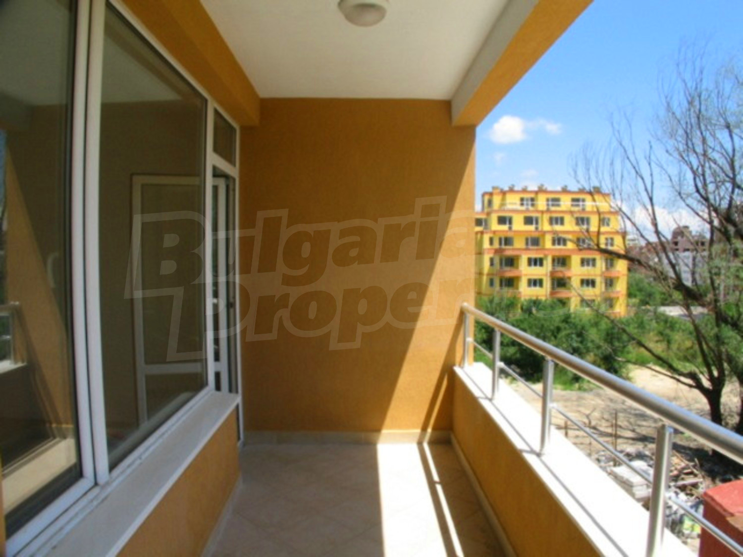 Gallery Picture 7