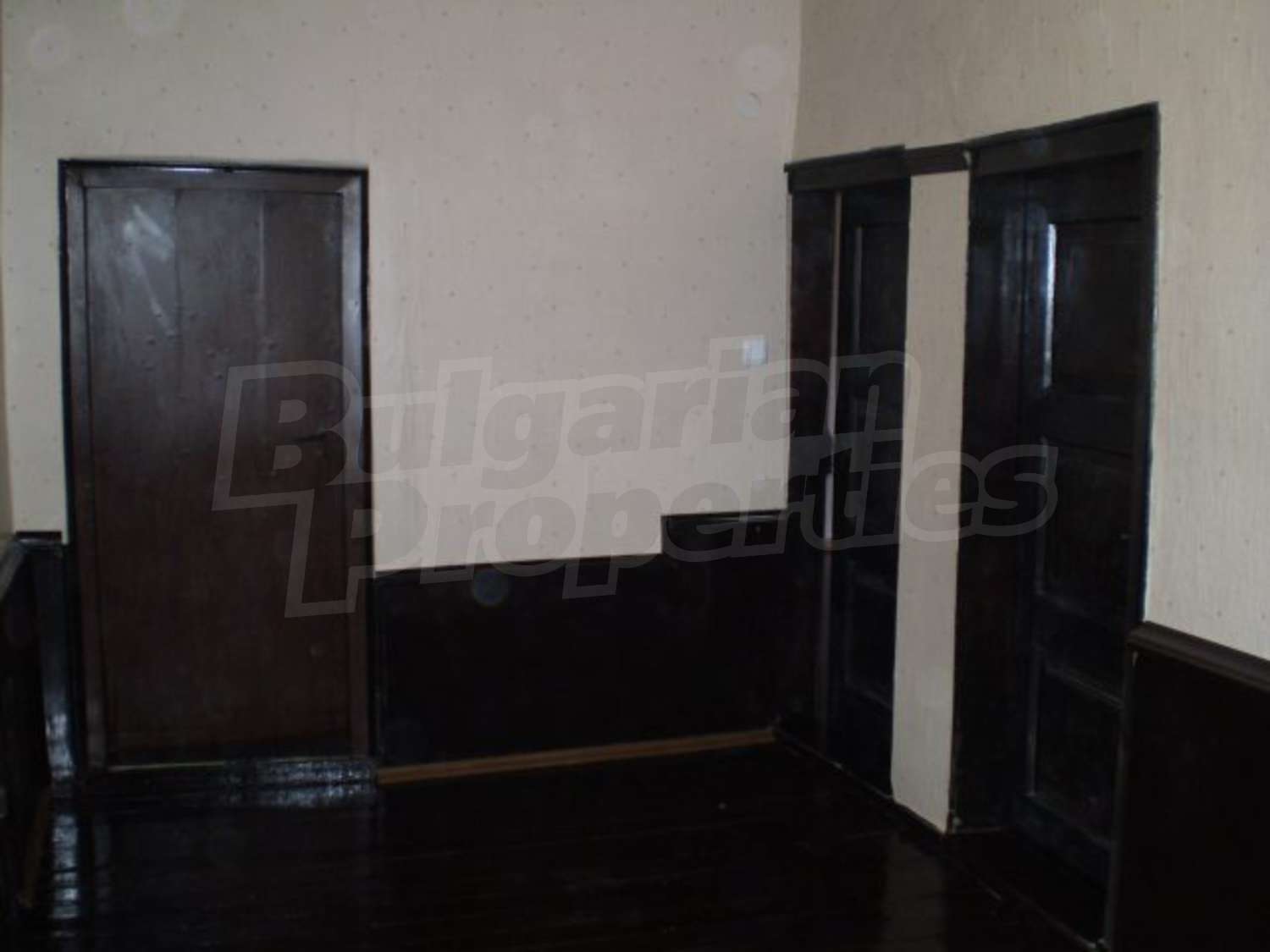 Gallery Picture 9