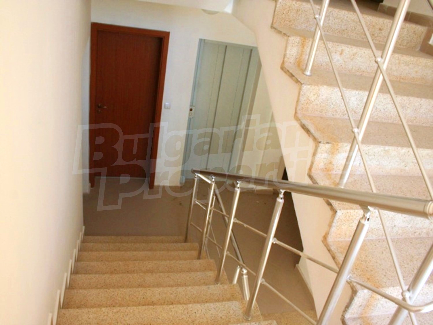 Gallery Picture 13