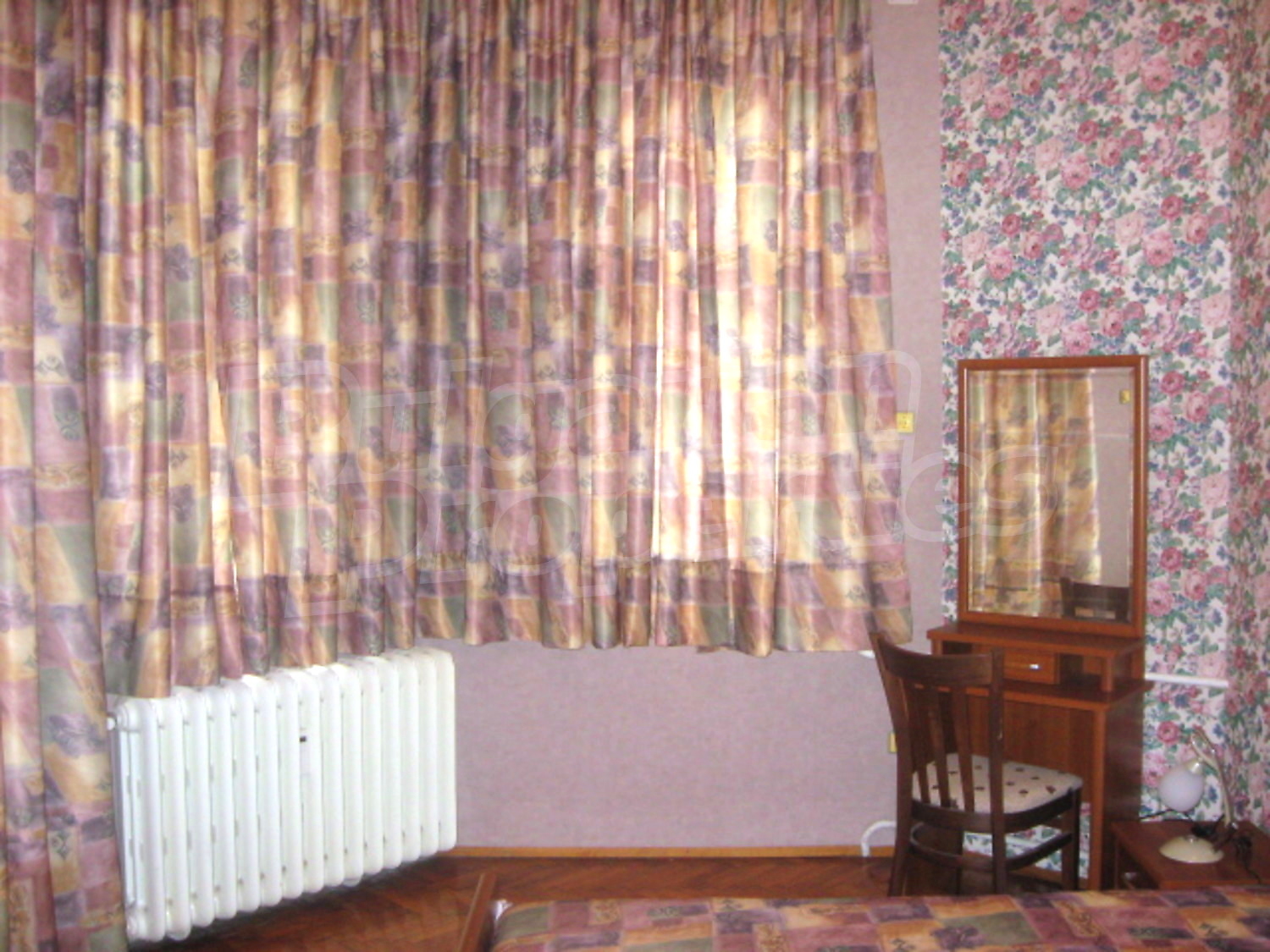 Gallery Picture 9