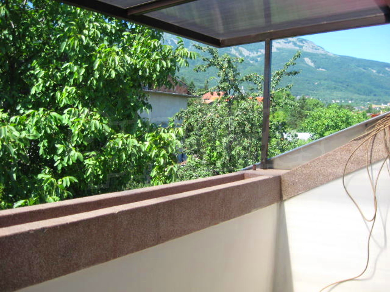 Gallery Picture 27