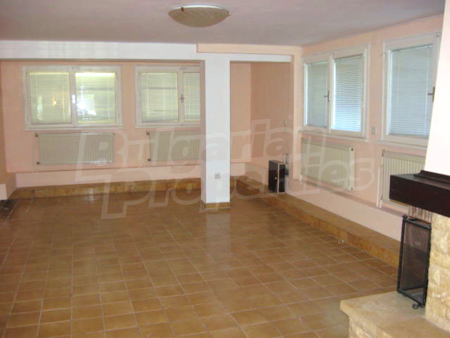 Gallery Picture 7