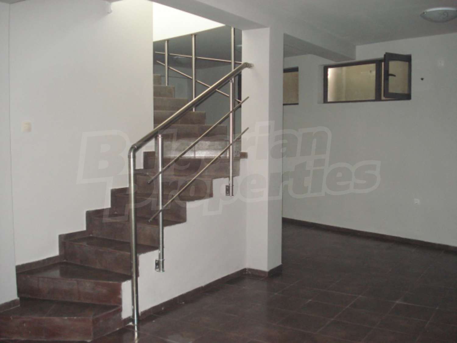 Gallery Picture 17