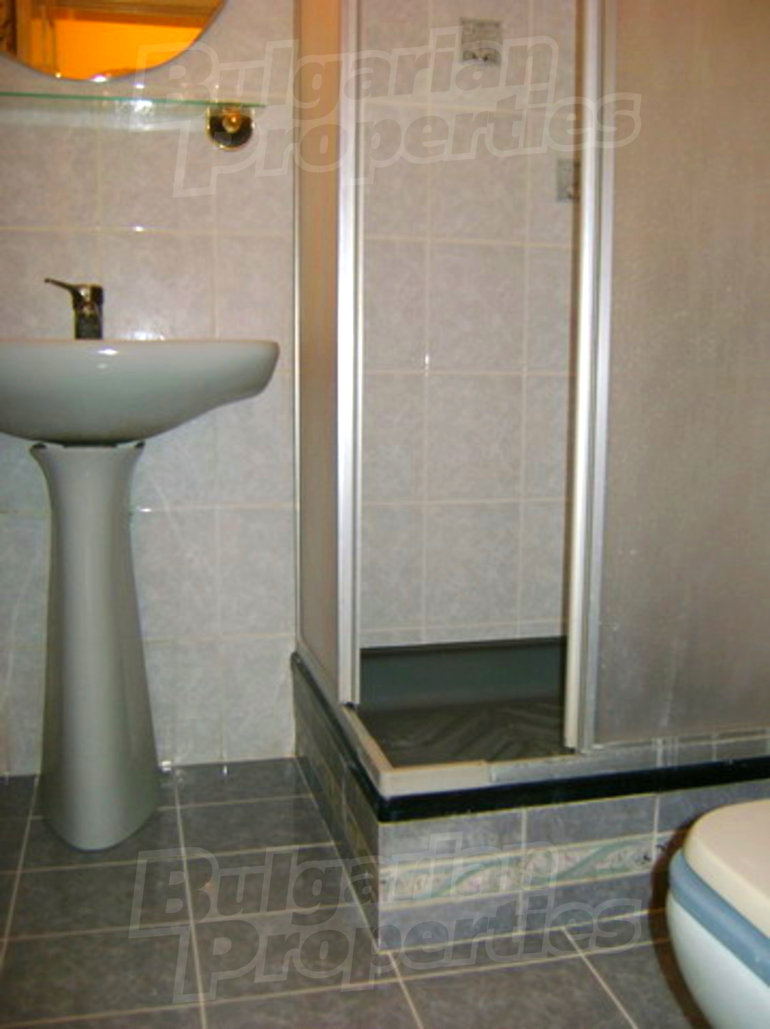 Gallery Picture 10