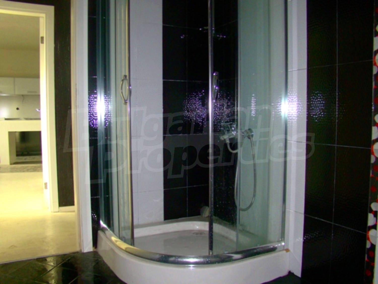 Gallery Picture 11