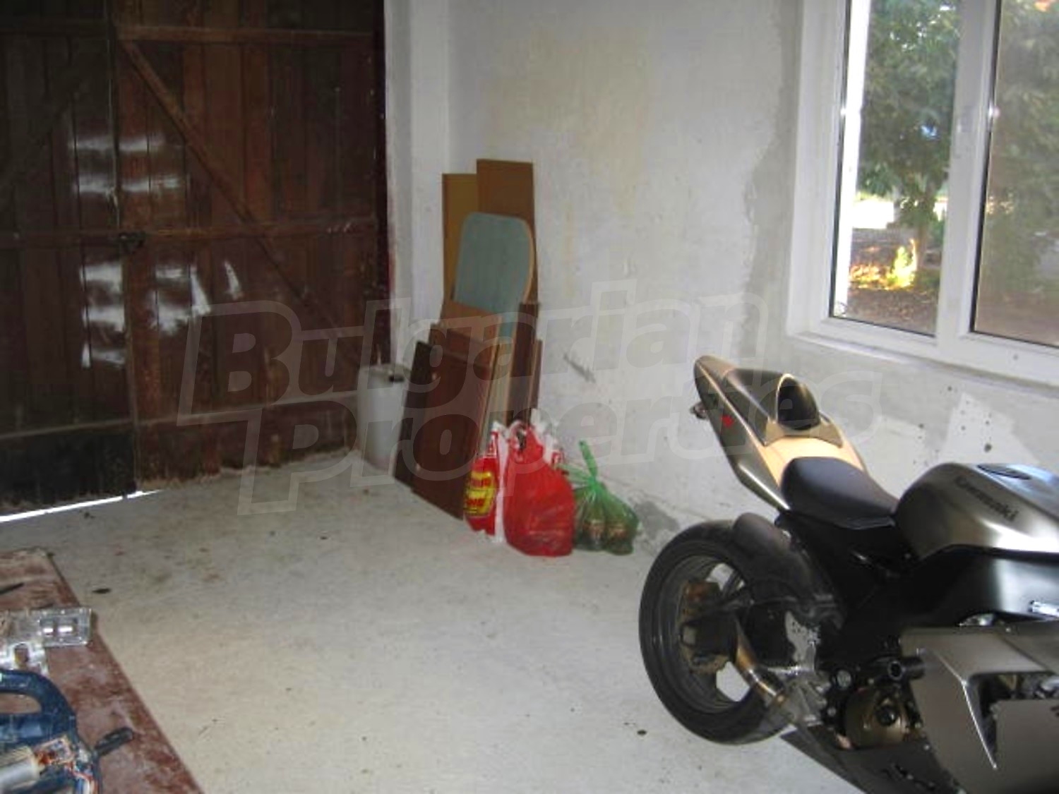 Gallery Picture 37