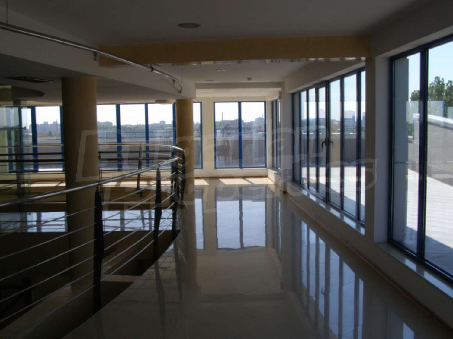 Gallery Picture 11