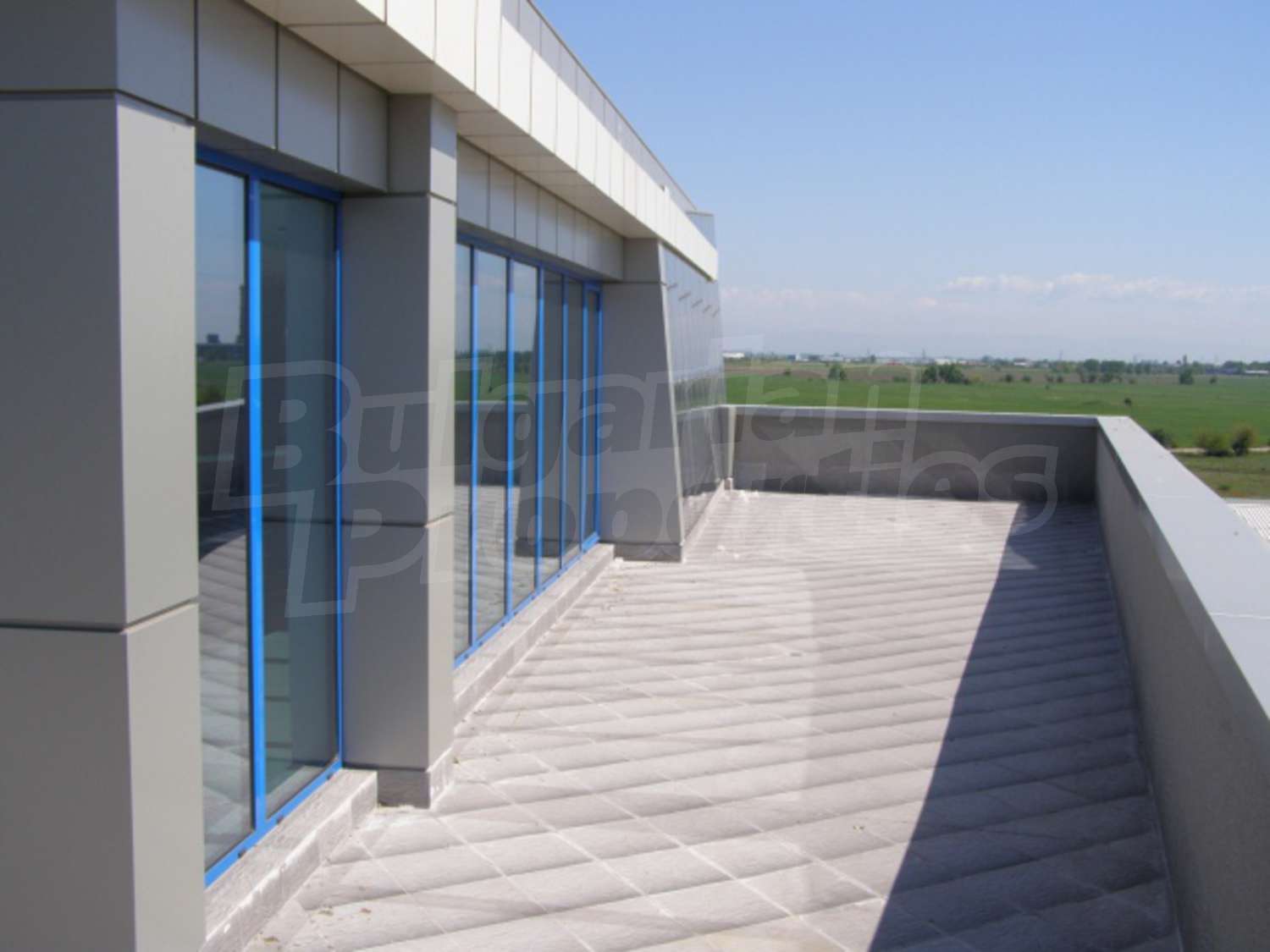 Gallery Picture 16
