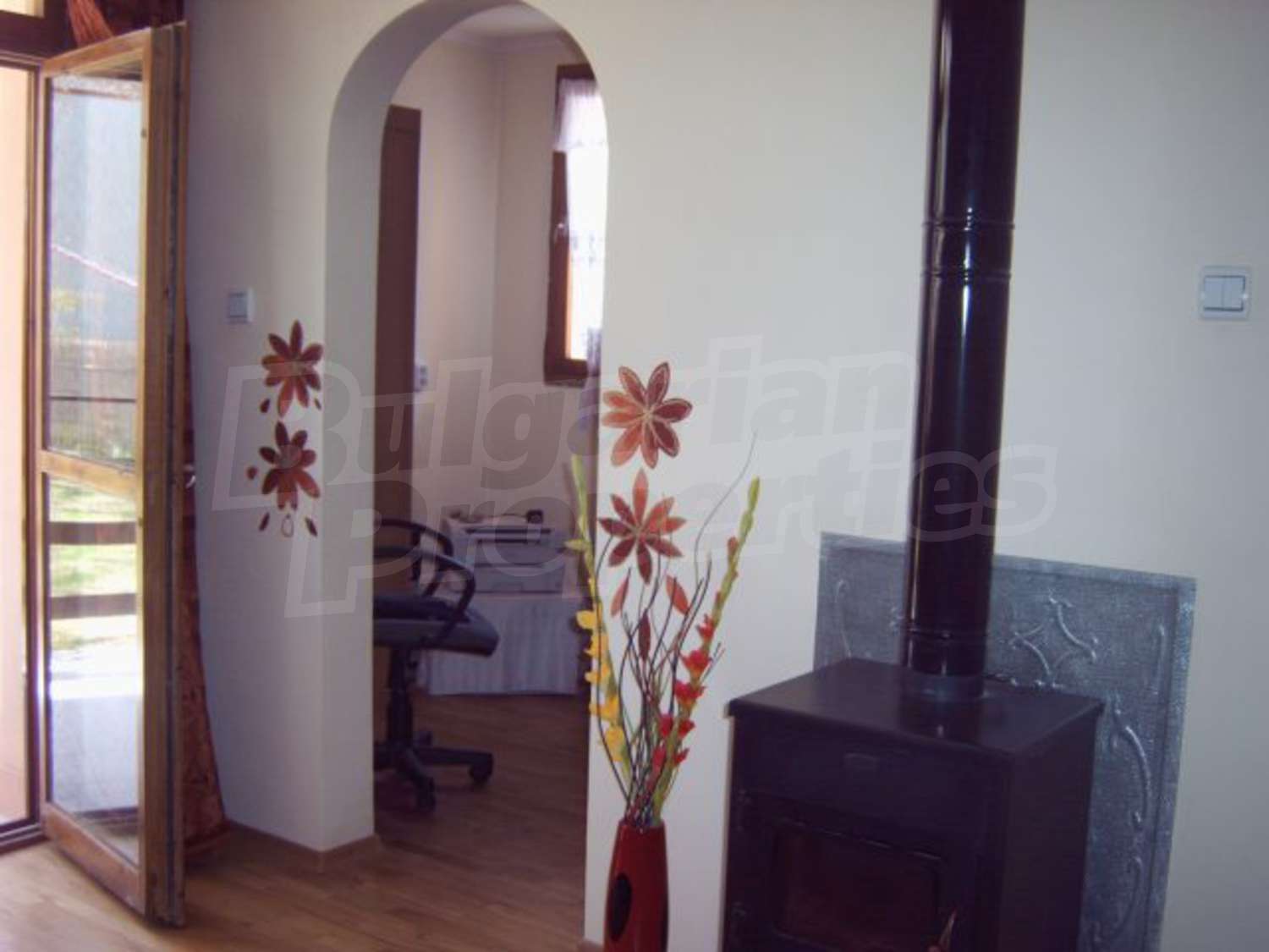 Gallery Picture 3