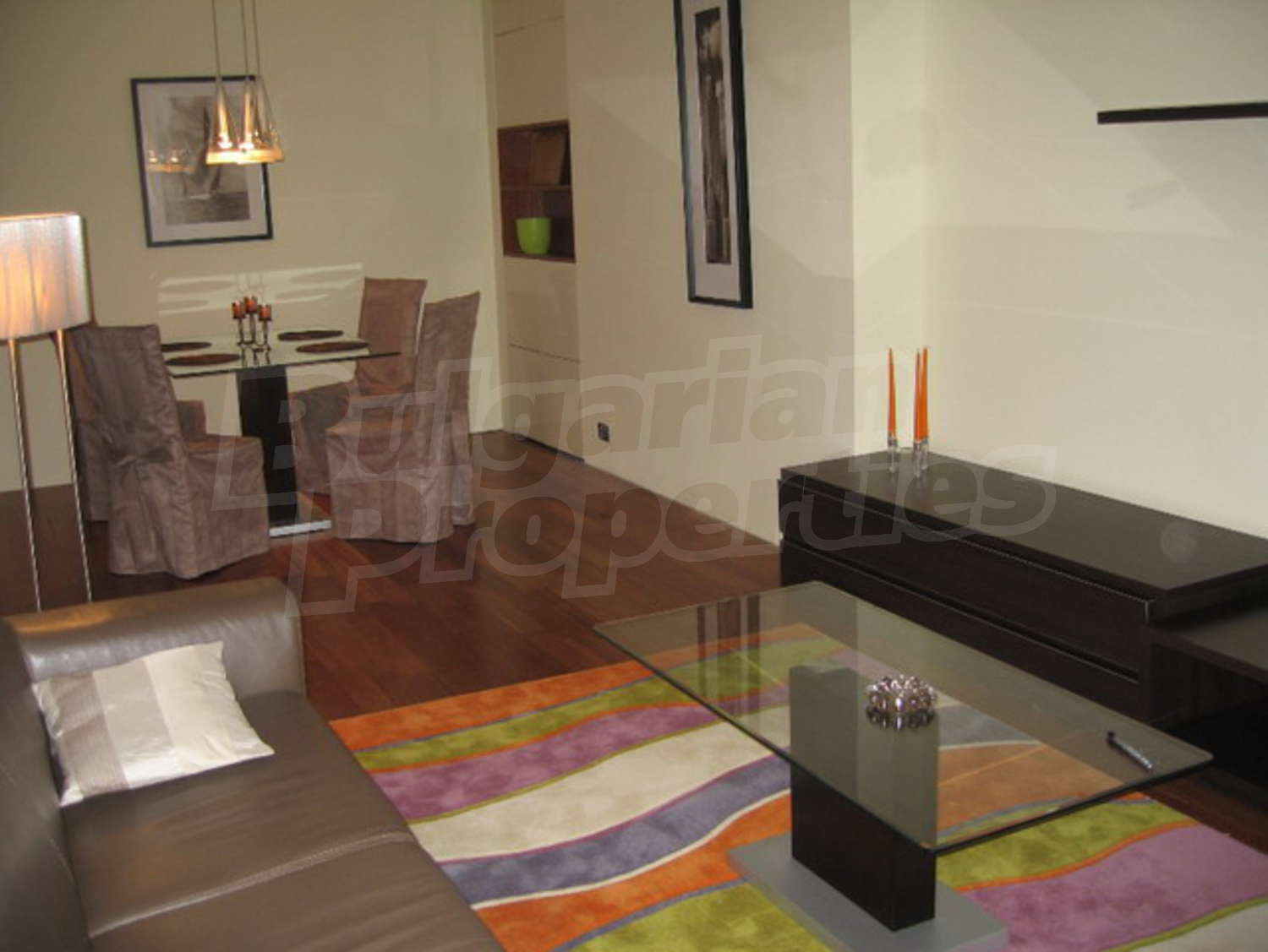 Gallery Picture 2