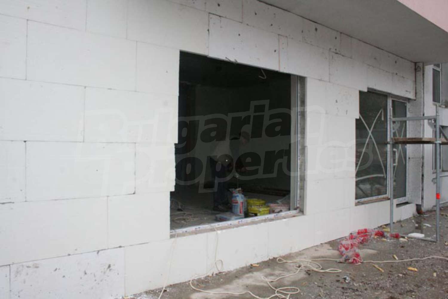 Gallery Picture 3