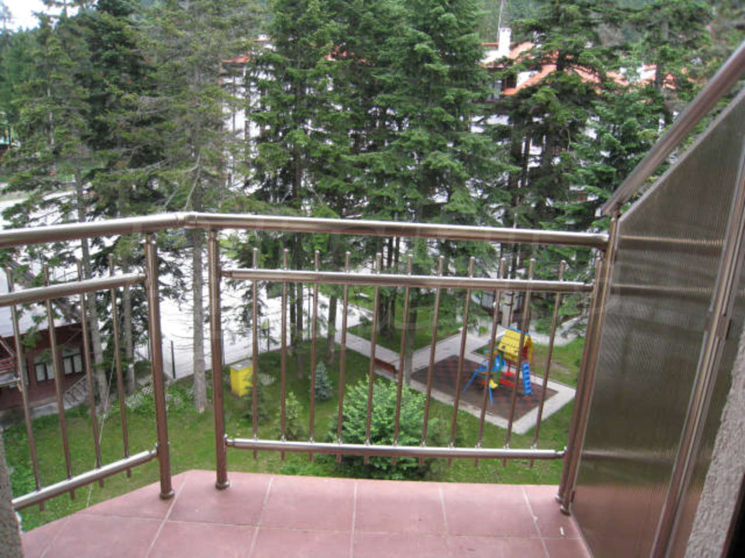 Gallery Picture 10