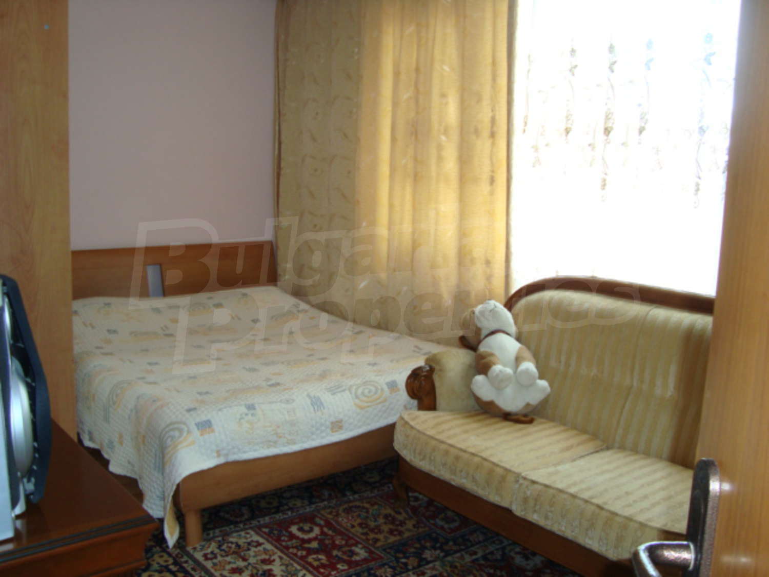 Gallery Picture 4