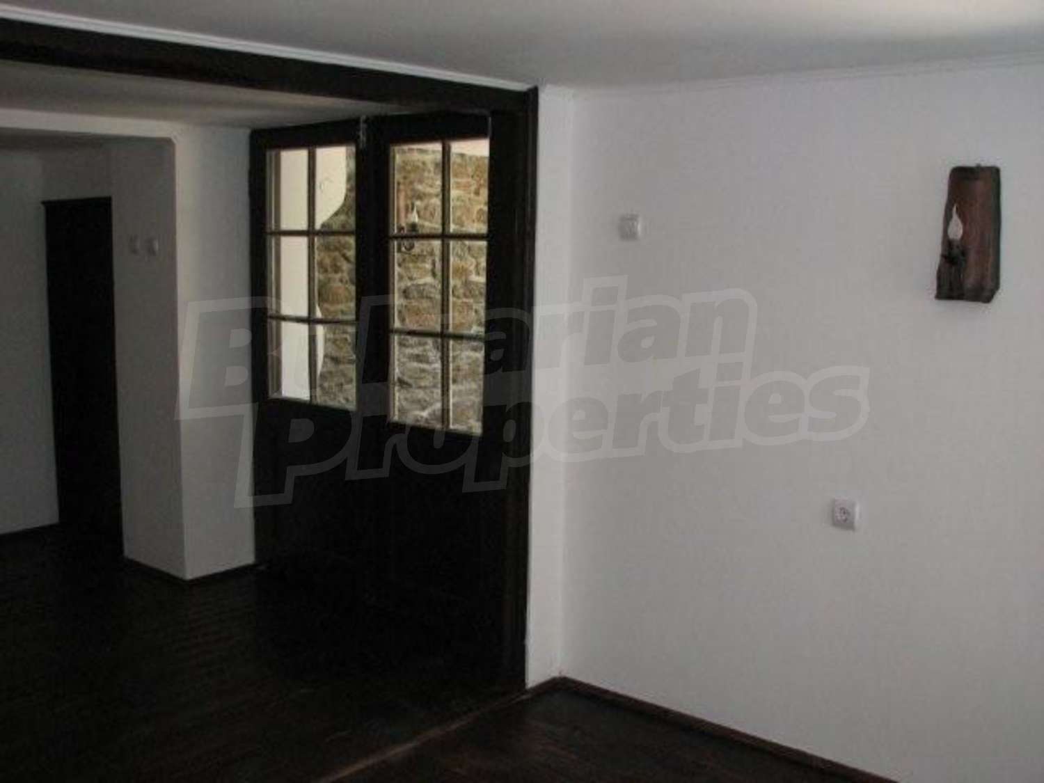 Gallery Picture 11