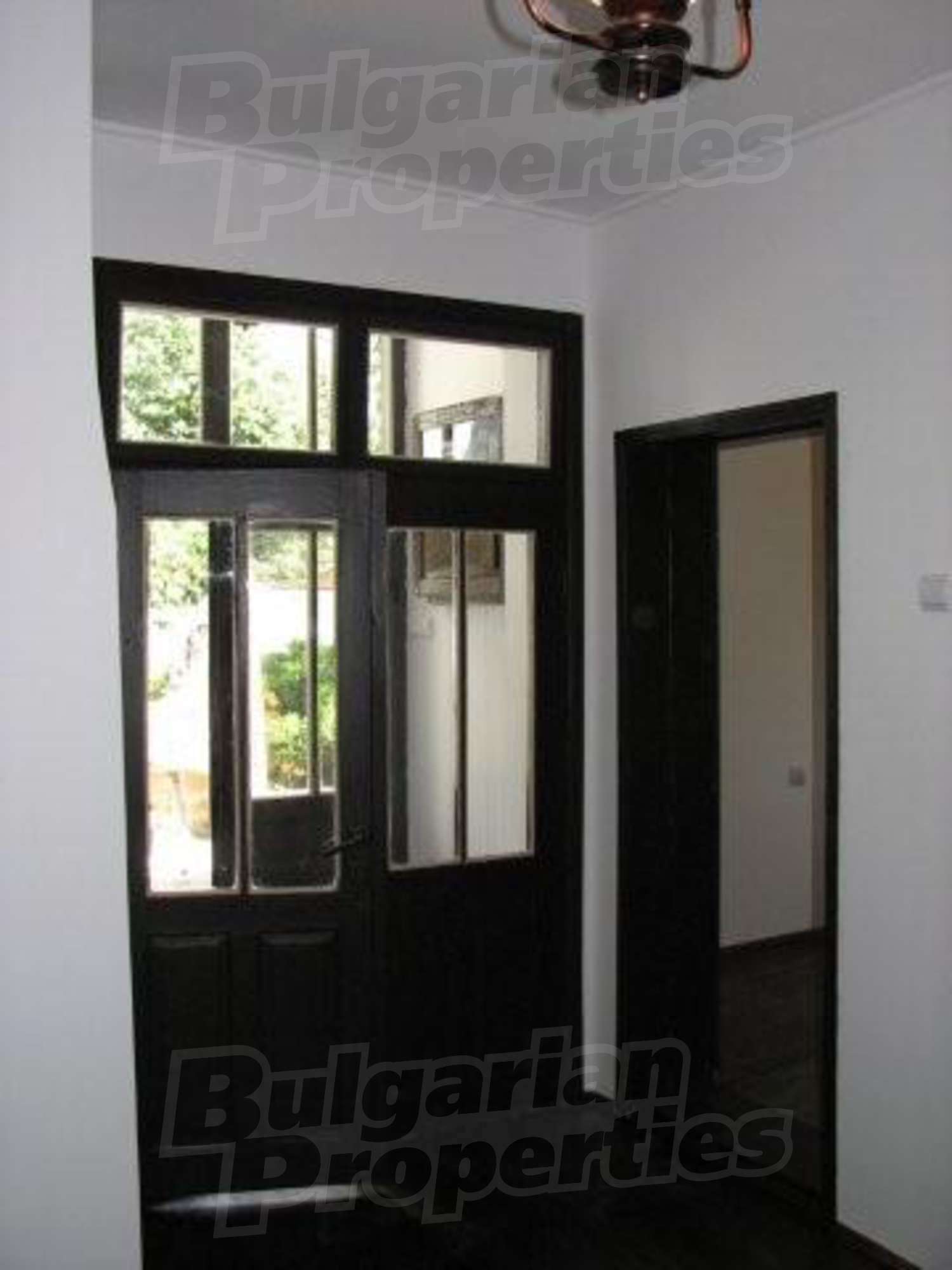 Gallery Picture 29