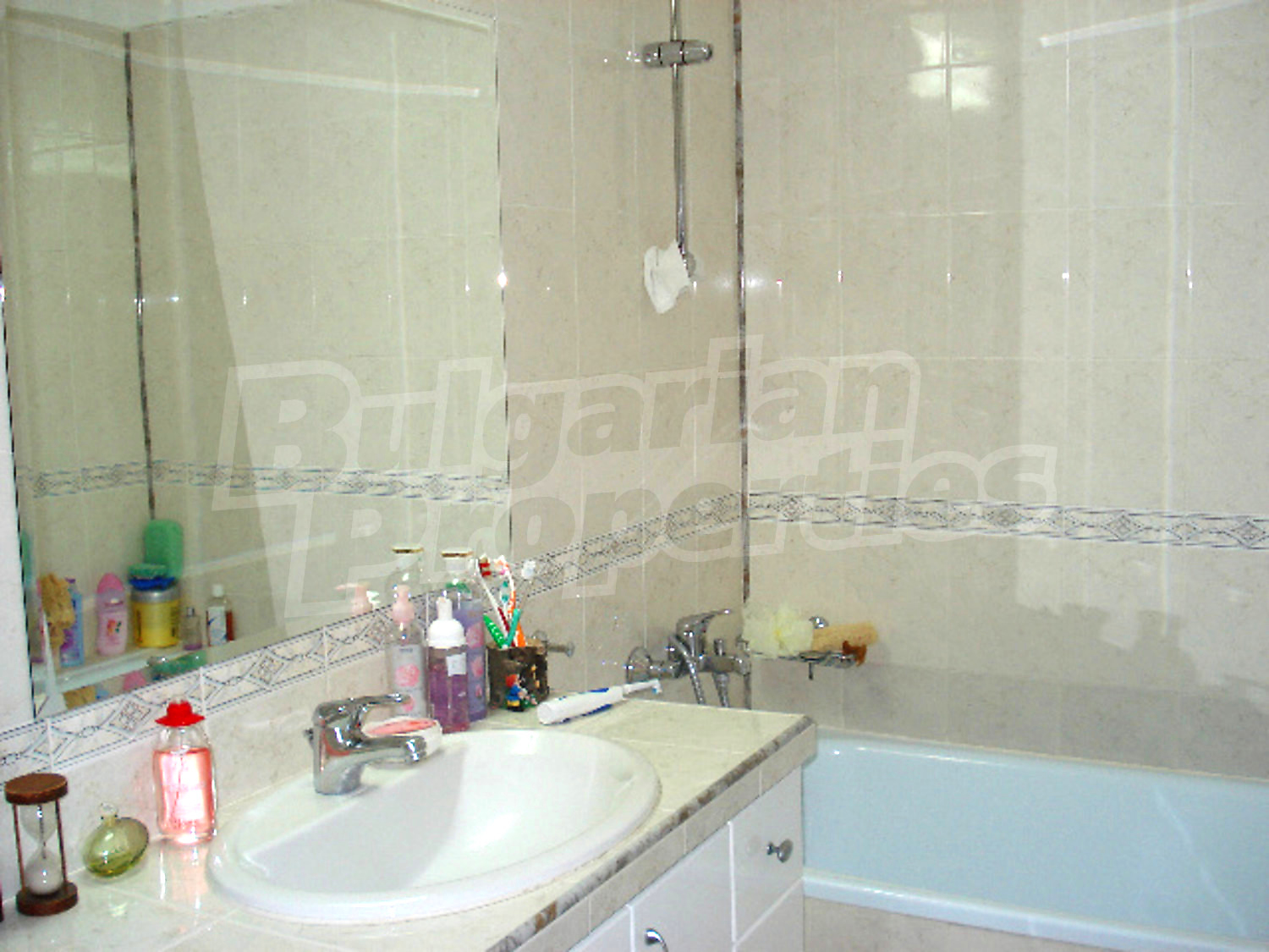 Gallery Picture 27