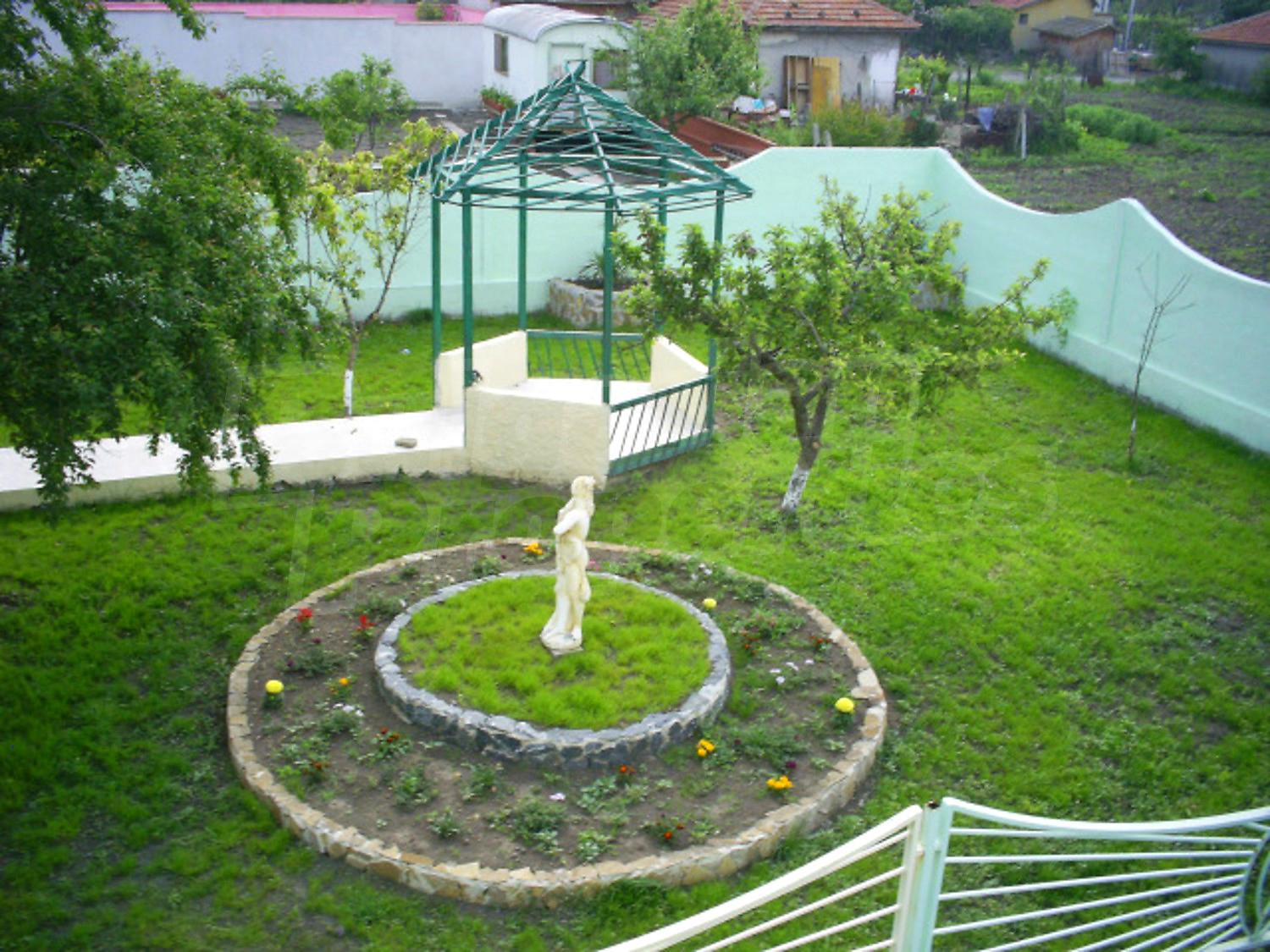 Gallery Picture 21