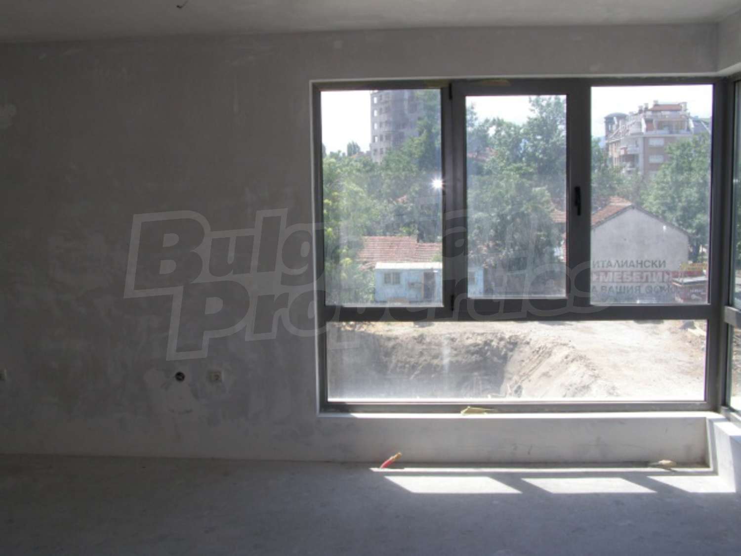 Gallery Picture 8