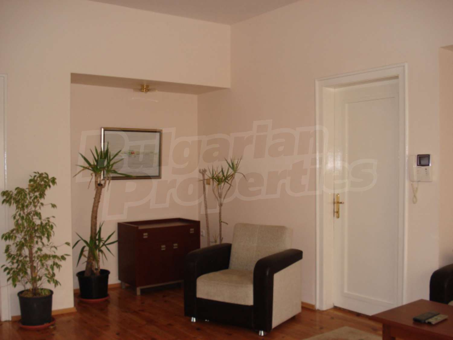 Gallery Picture 2