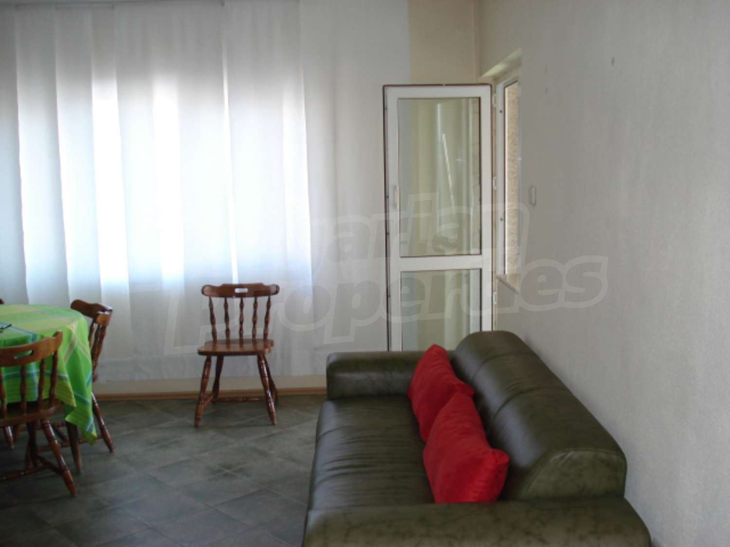 Gallery Picture 6