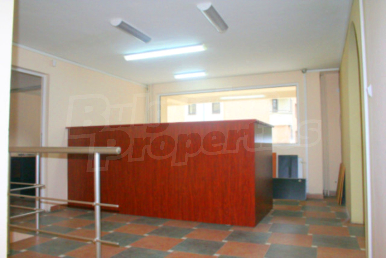 Gallery Picture 10