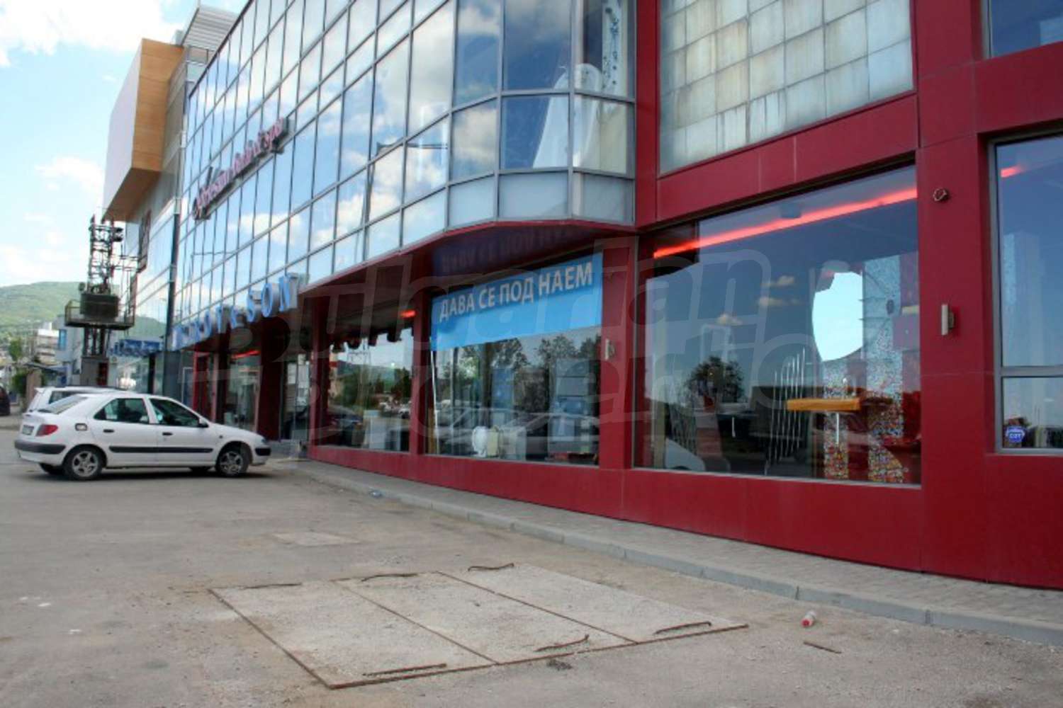 Gallery Picture 2