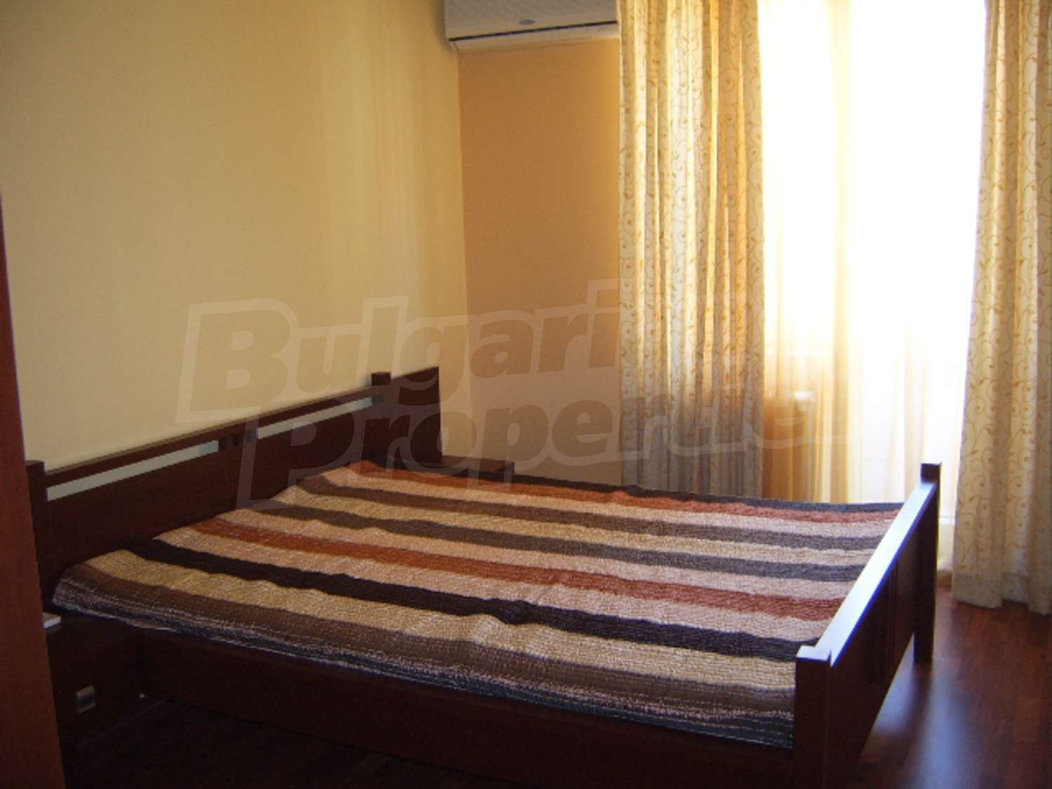 Gallery Picture 5