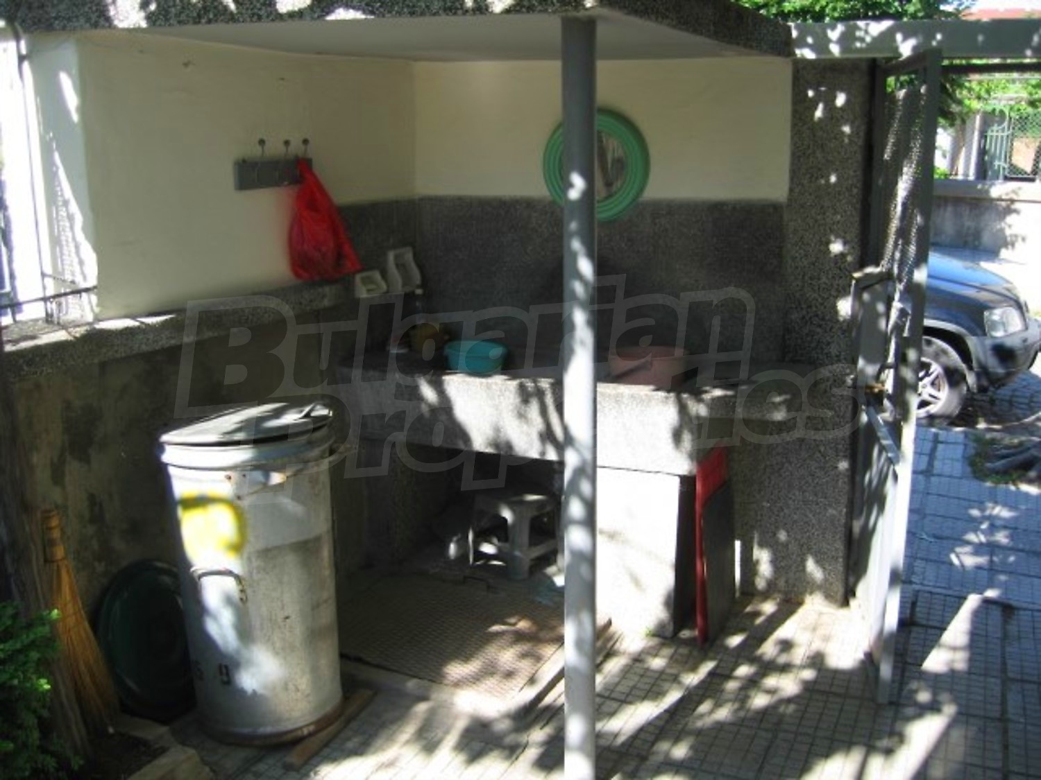 Gallery Picture 13