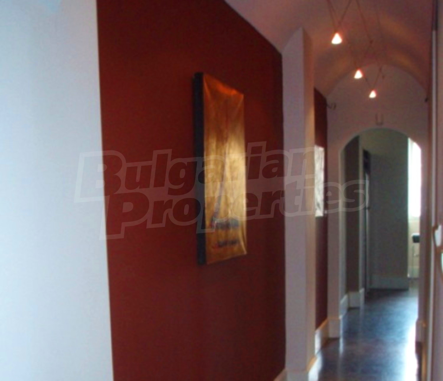 Gallery Picture 7