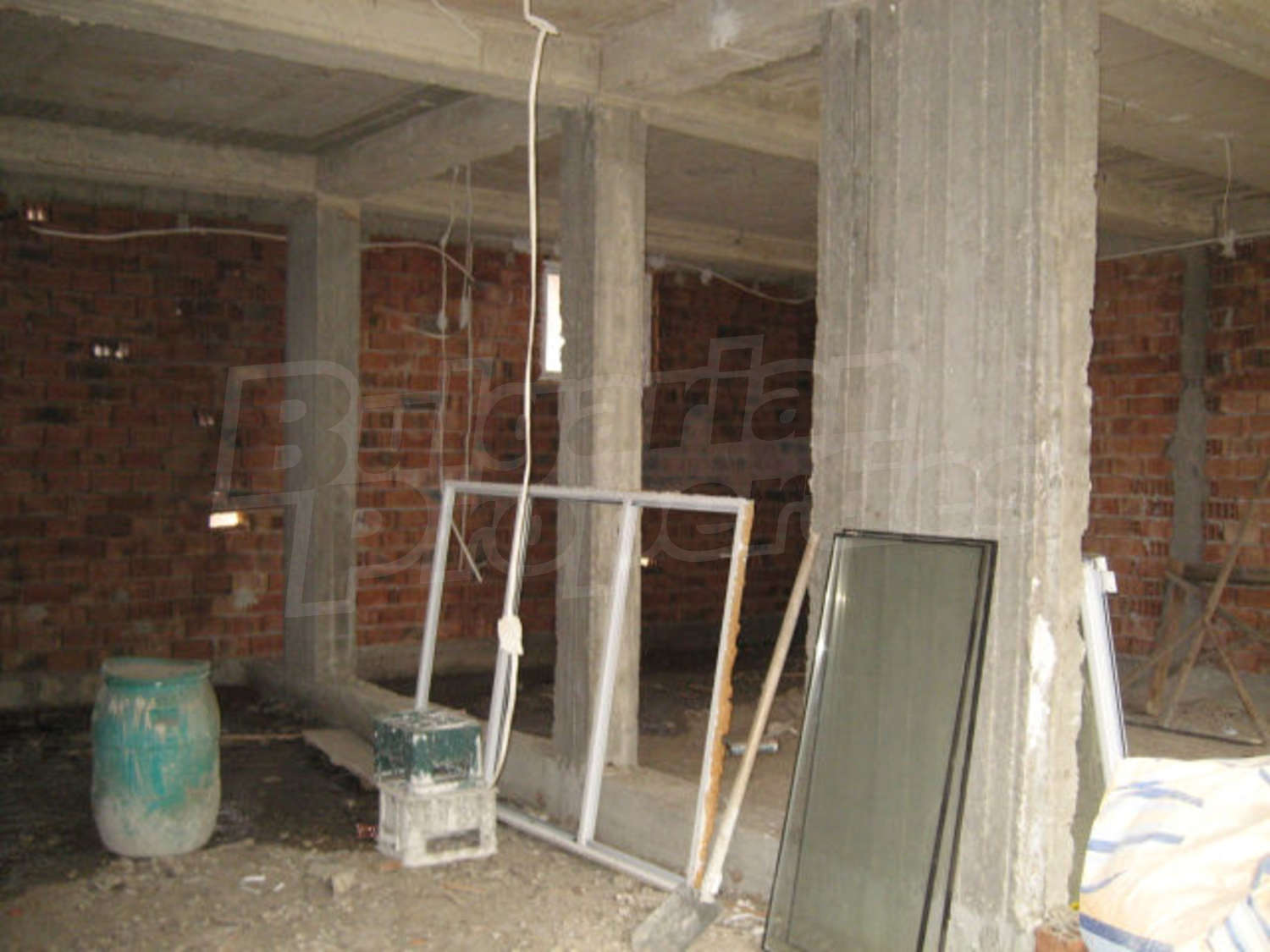 Gallery Picture 19