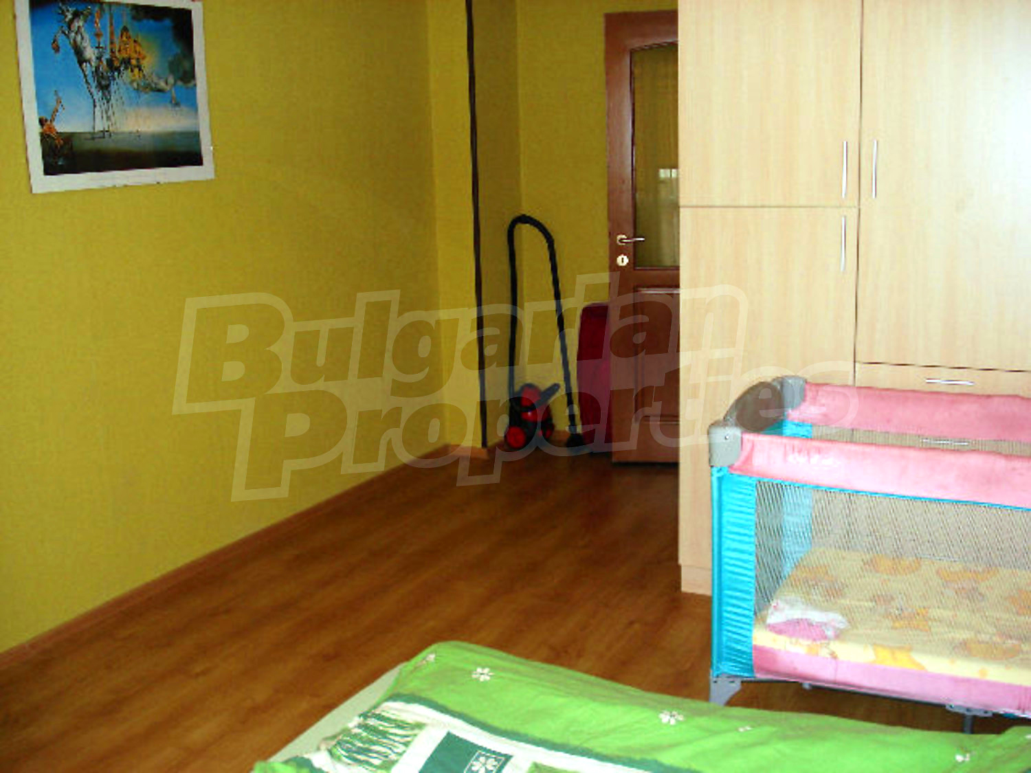 Gallery Picture 12