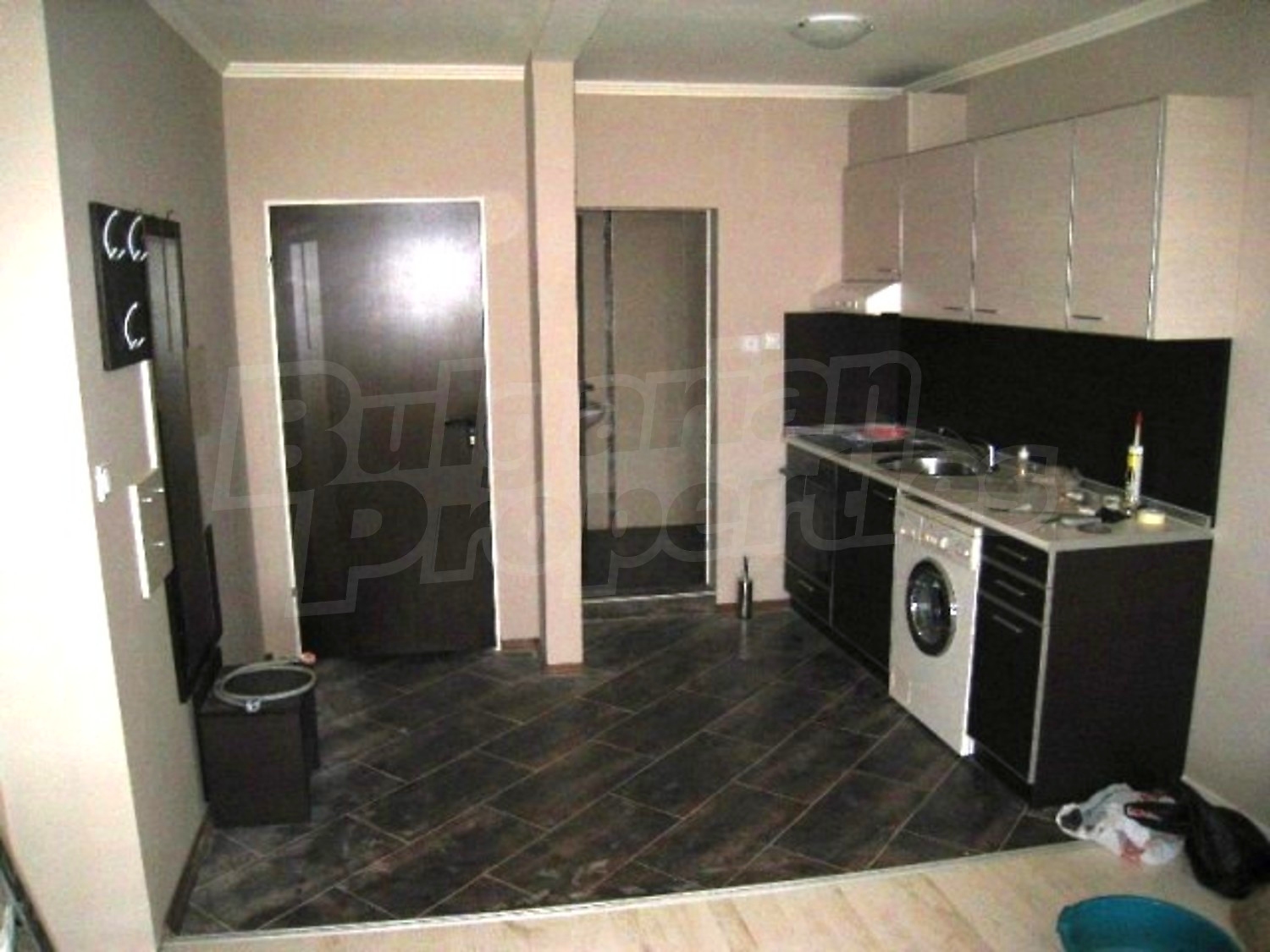 Gallery Picture 15