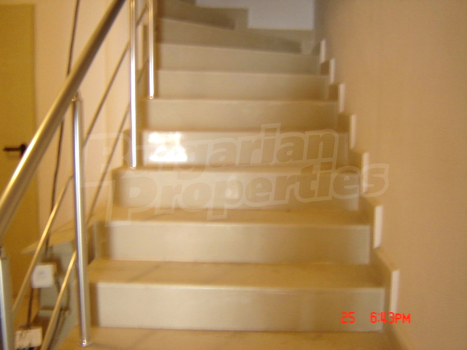 Gallery Picture 4
