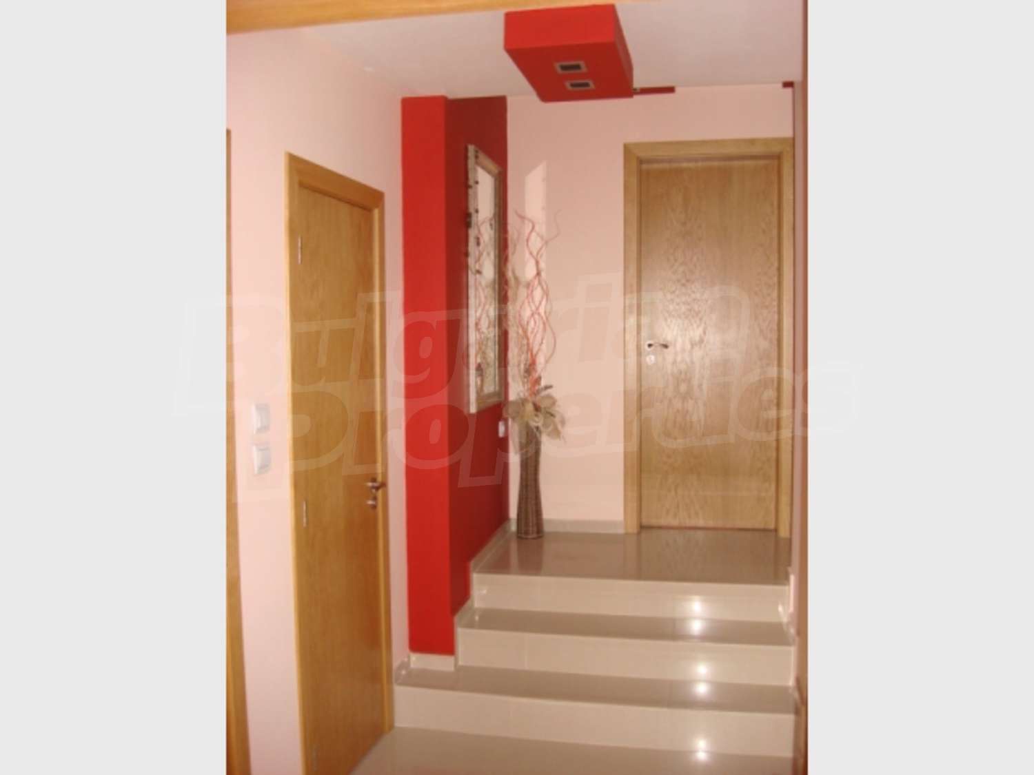 Gallery Picture 6