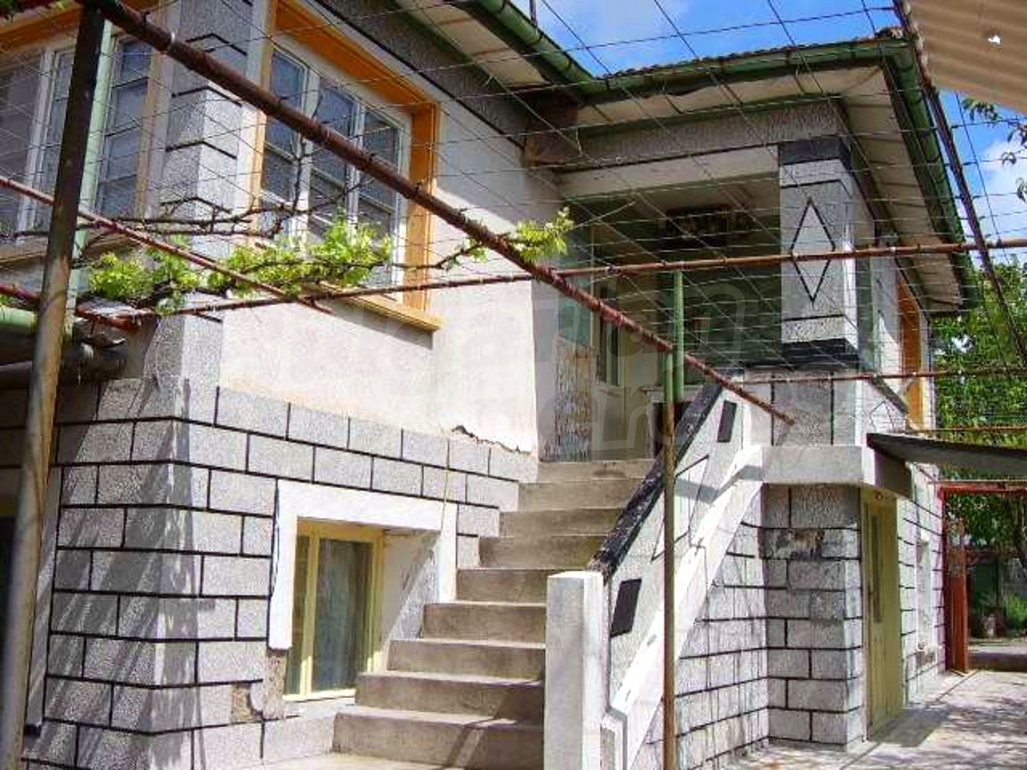Gallery Picture 3