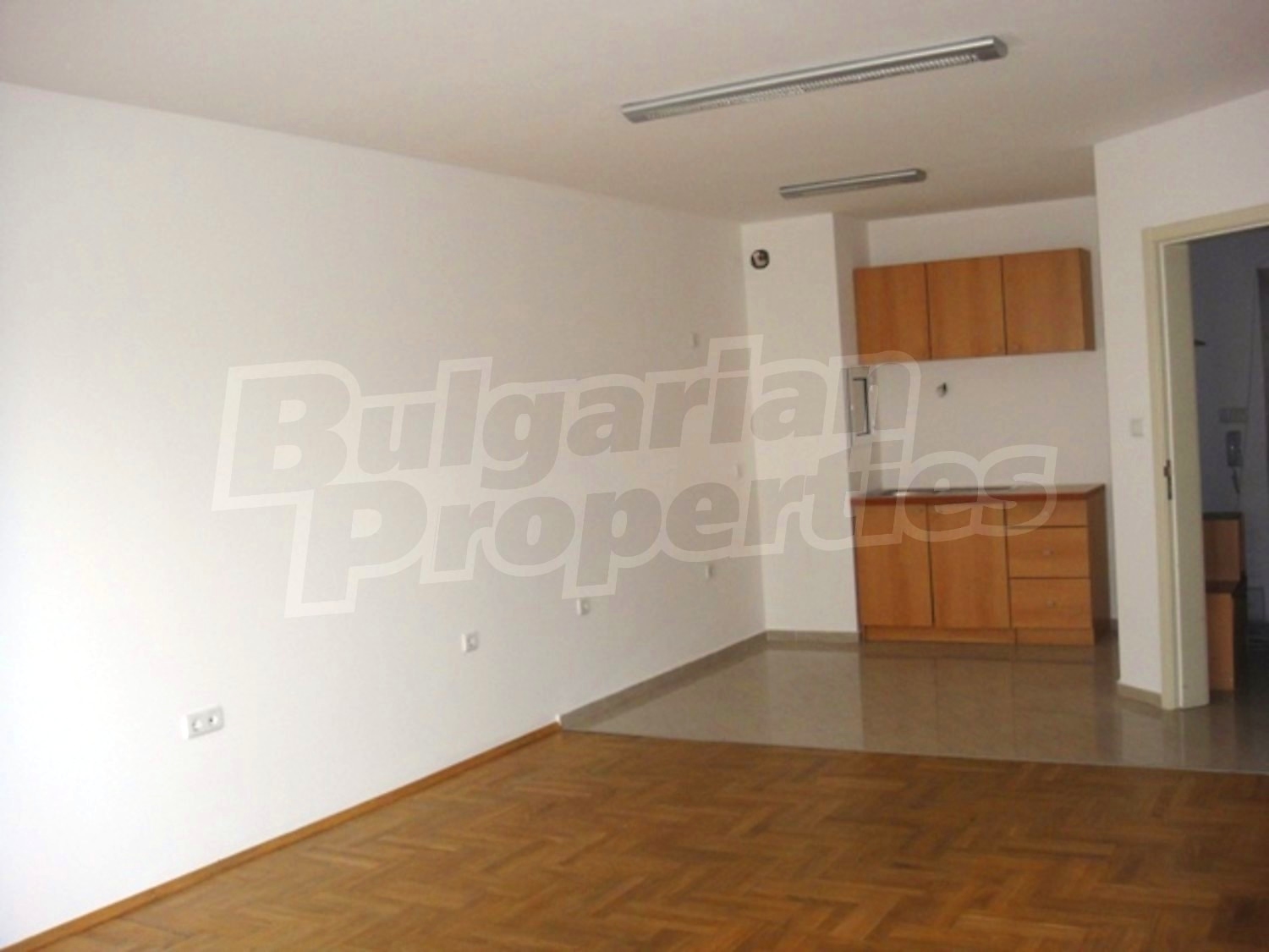 Gallery Picture 12