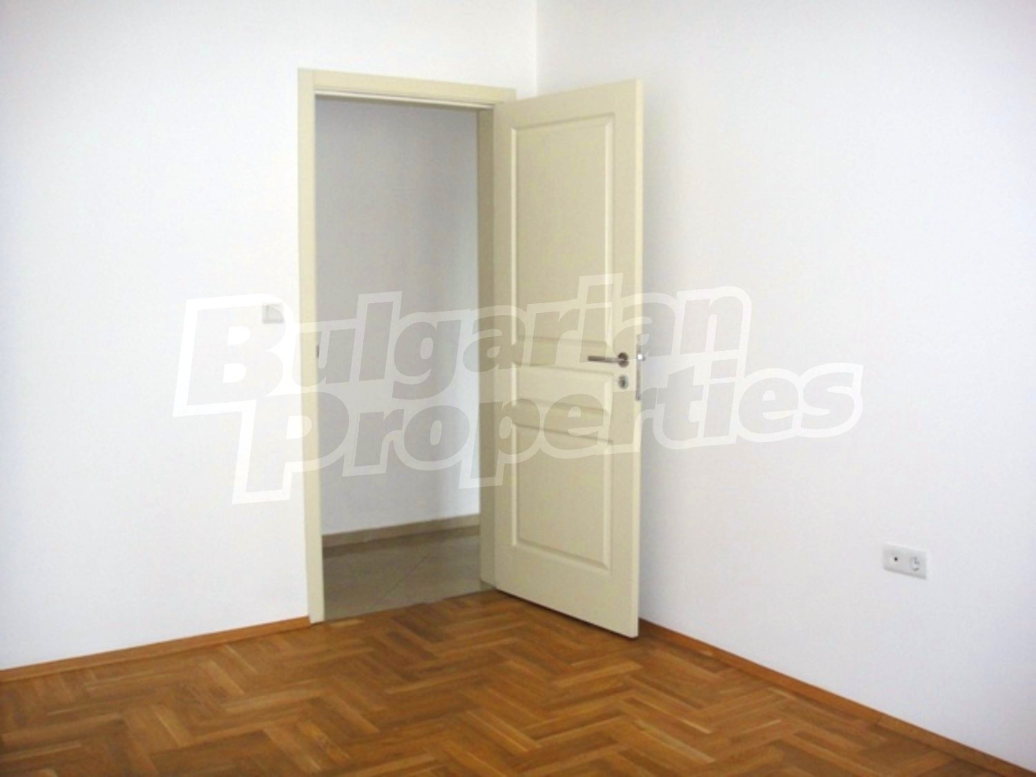 Gallery Picture 18