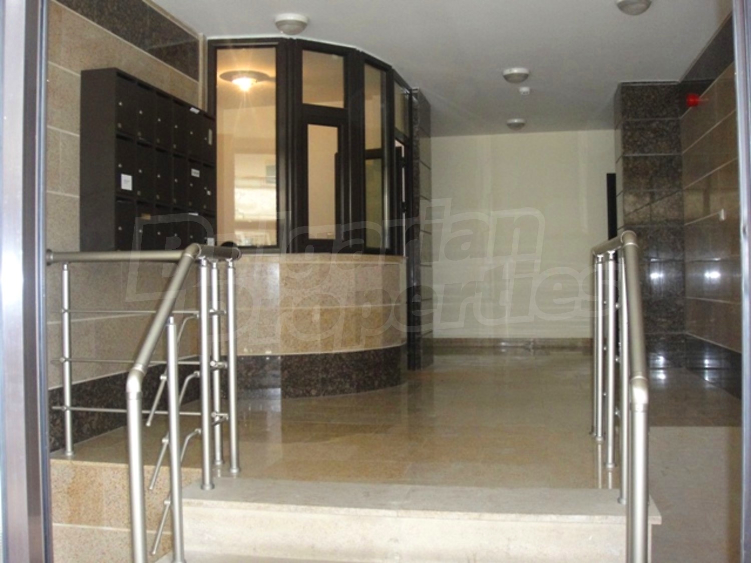 Gallery Picture 3