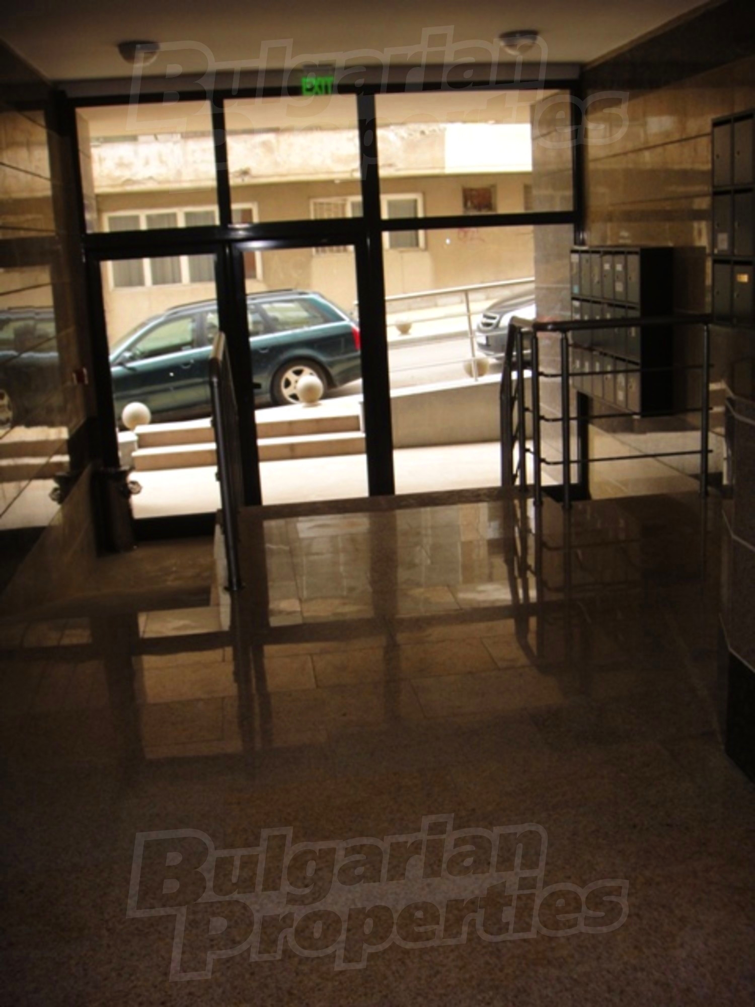 Gallery Picture 4