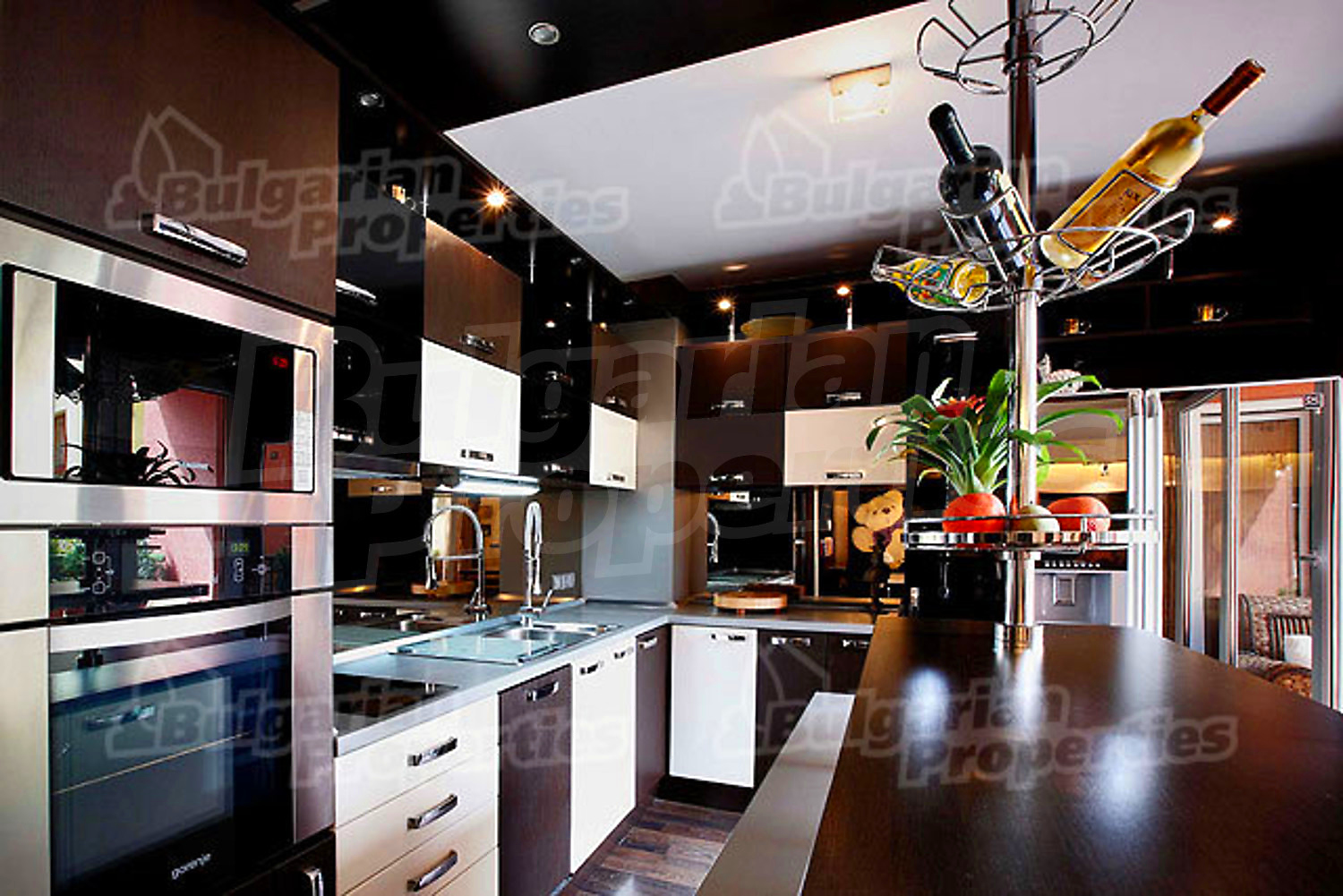 Gallery Picture 6