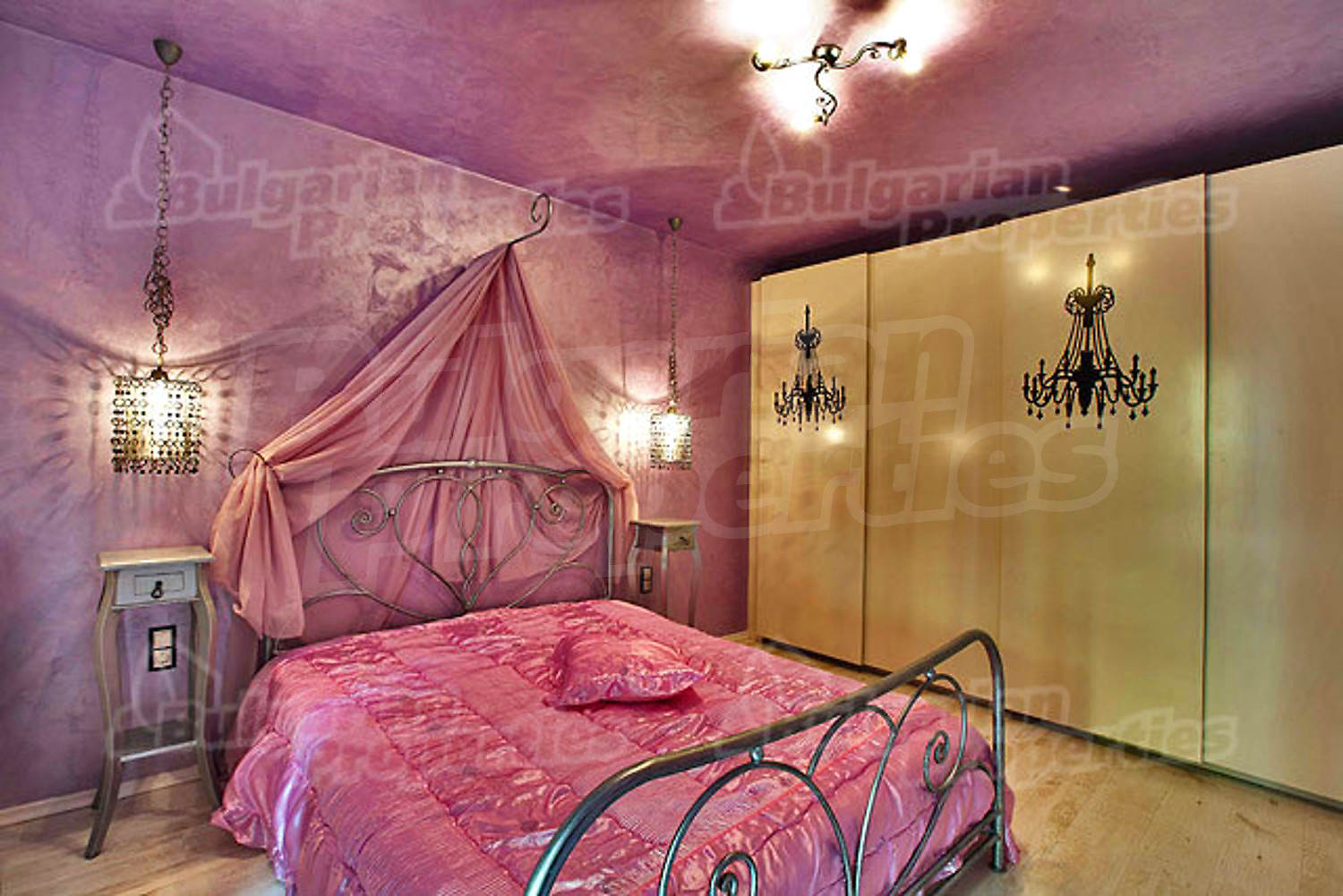 Gallery Picture 9