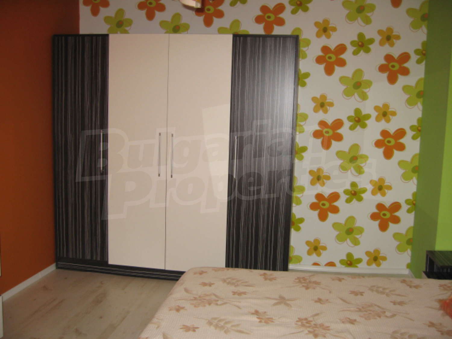 Gallery Picture 3